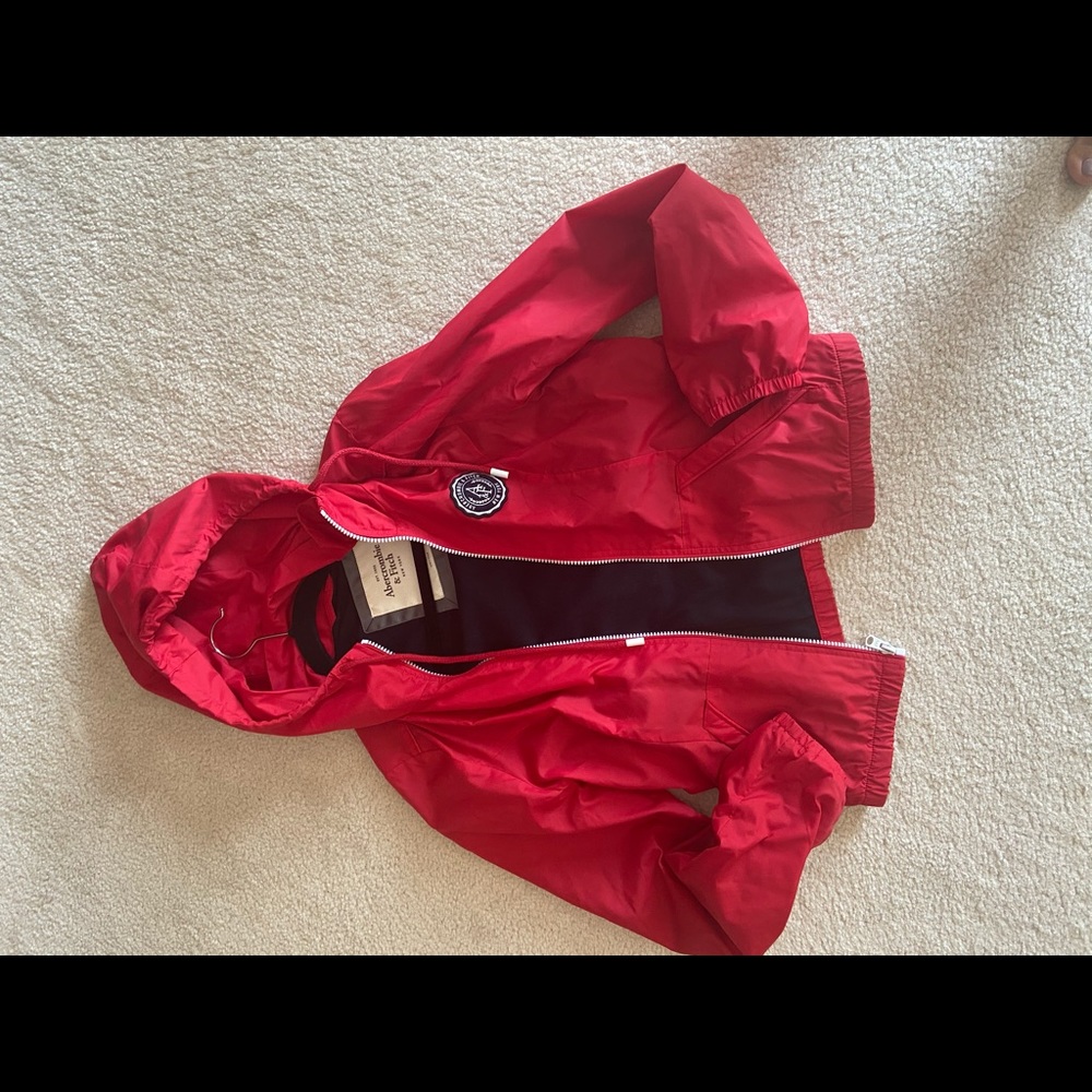 Never worn wind breaker. Abercrombie